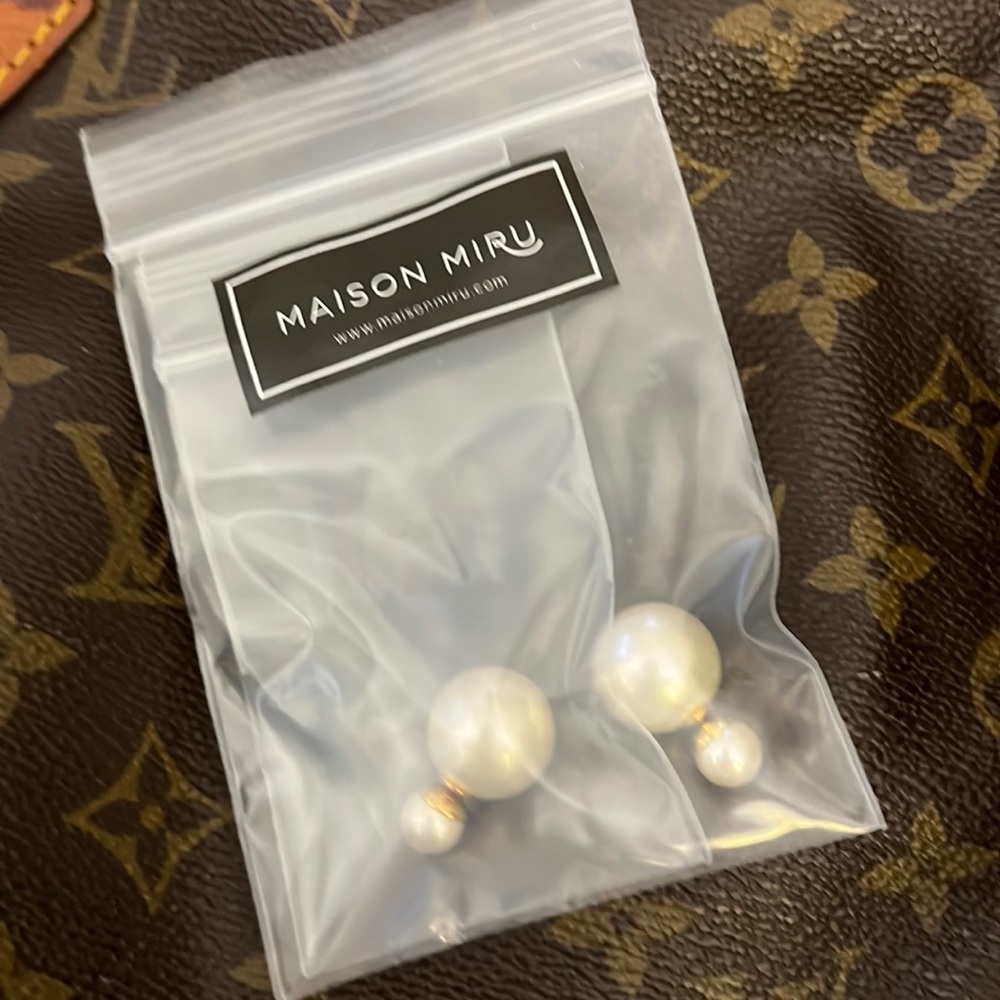 Maison Miru reversible earrings